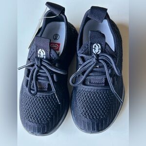 (NWT) Knit Toddler Sneakers: Navy Blue with Black Pattern